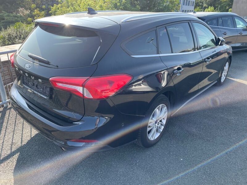 Gebraucht Ford Focus 150 PS (110 kW) 2018 Schwarz Kombi