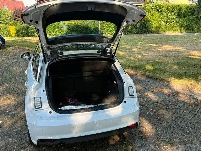 Gebraucht Audi A1 Sport 95 PS (69 kW) 2018 Weiß Kleinwagen