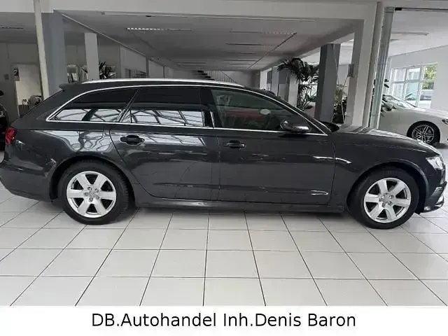 Gebraucht Audi A6 Comfort 190 PS (139 kW) 2017 Grau Kombi