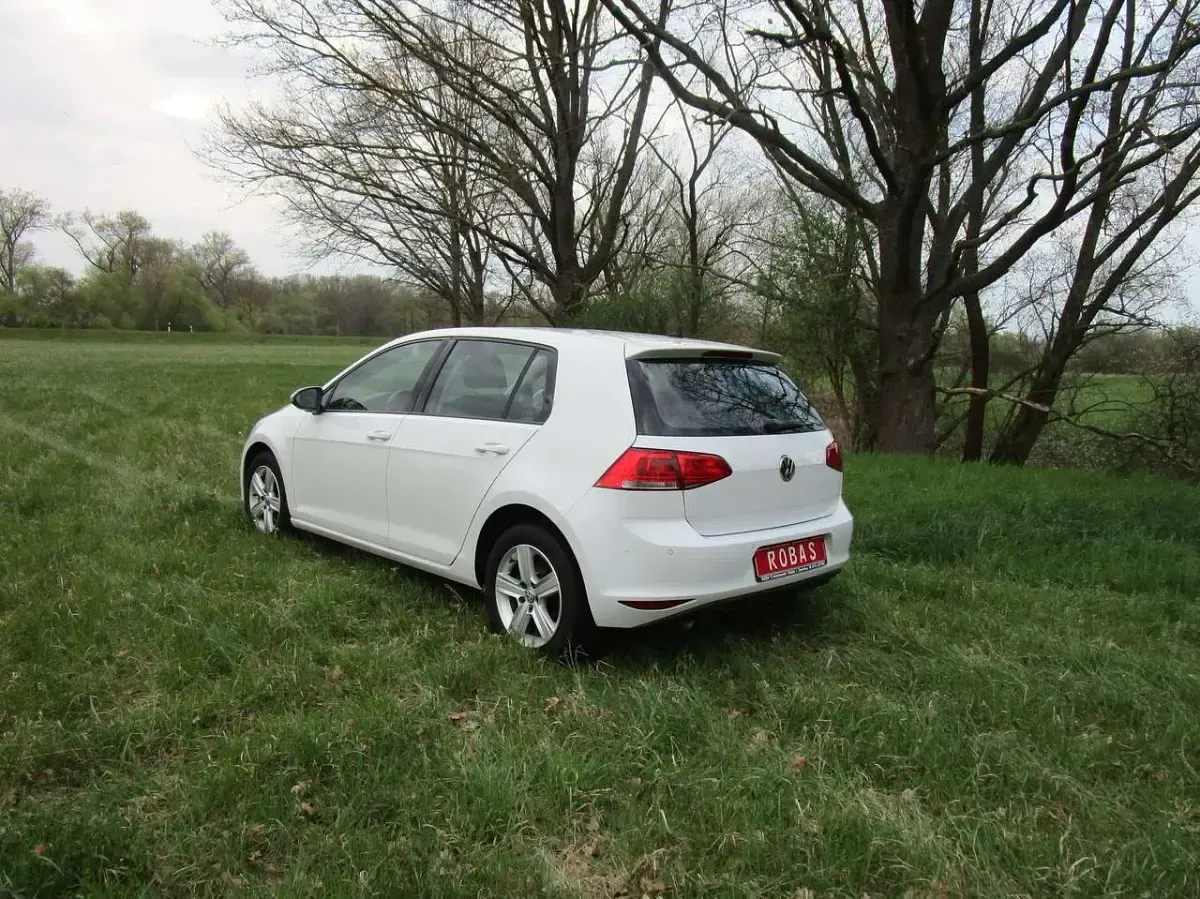 Second-hand VW Golf VII Comfortline 150 CP (110 kW) 2014 Alb Hatchback