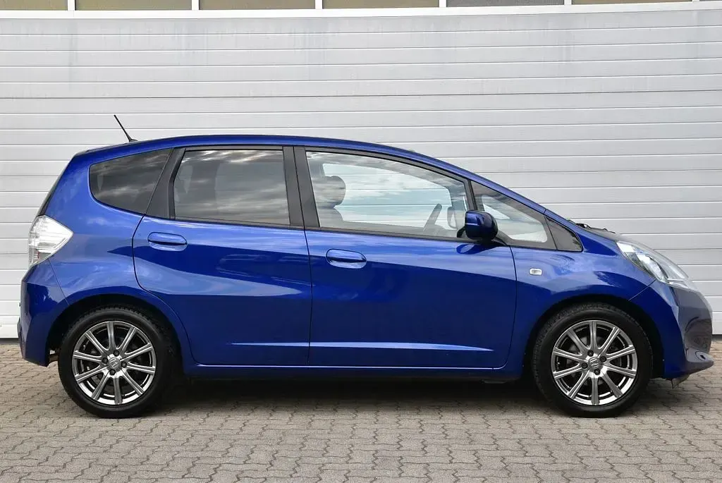 Gebraucht Honda Jazz Comfort 88 PS (64 kW) 2013 Blau Kleinwagen