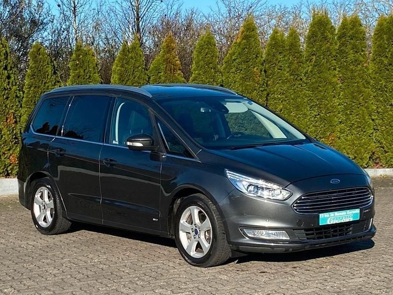 Gebraucht Ford Galaxy 190 PS (139 kW) 2019 Grau Van / Kleinbus