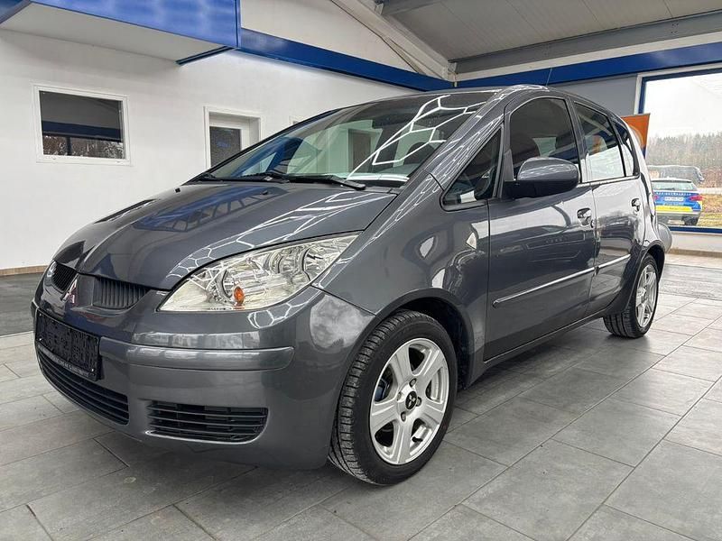 Gebraucht Mitsubishi Colt 75 PS (55 kW) 2005 Grau Limousine