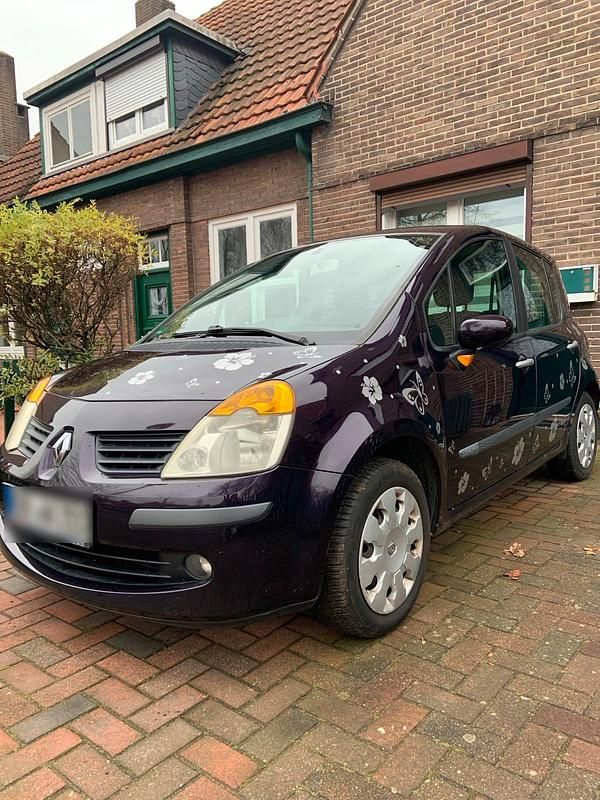 Violet Gebraucht 2005 Renault Modus Van / Kleinbus | 1.999 € (Etwas zu teuer) - Bild 1/4