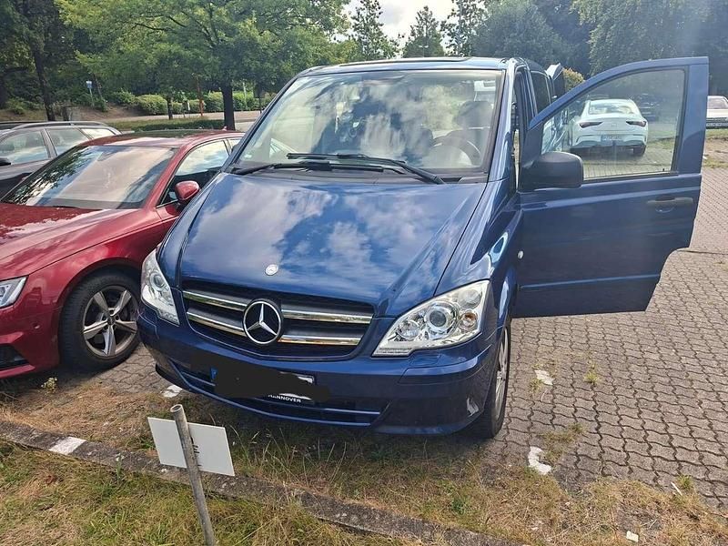 Gebraucht 2012 Mercedes Vito Van / Kleinbus | 10.450 € (Guter Preis) - Bild 1/4