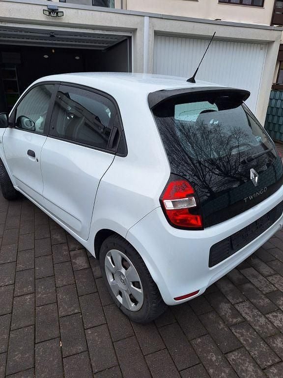 Gebraucht Renault Twingo Life 71 PS (52 kW) 2016 Weiß Kleinwagen