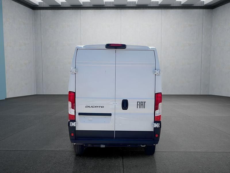 Gebraucht Fiat Ducato 140 PS (102 kW) 2025 Weiß Van