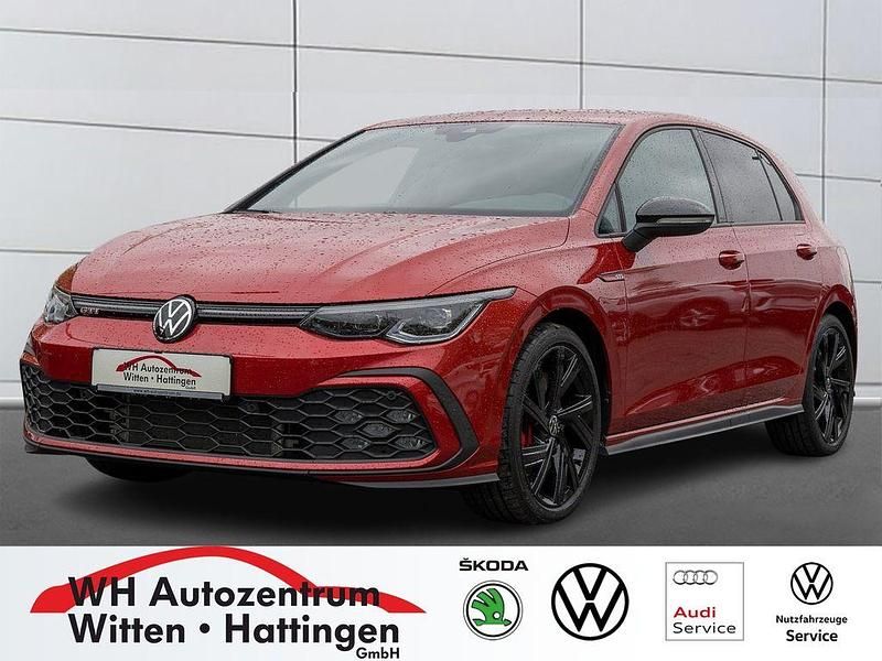 Kings red metallic Gebraucht 2023 VW Golf VIII GTI Limousine | 29.919 € (Guter Preis) - Bild 1/4