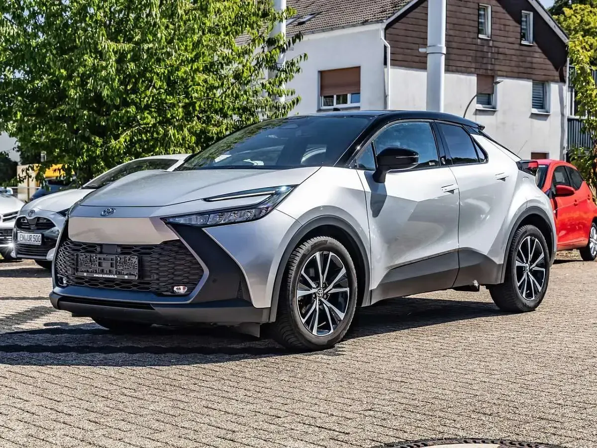Gebraucht Toyota C-HR Team 140 PS (102 kW) 2023 SUV