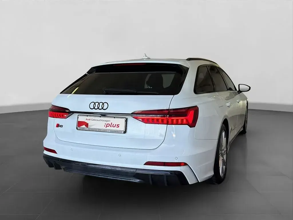 Gebraucht Audi S6 Sport 344 PS (253 kW) 2025 Gletscherweiß metallic Kombi
