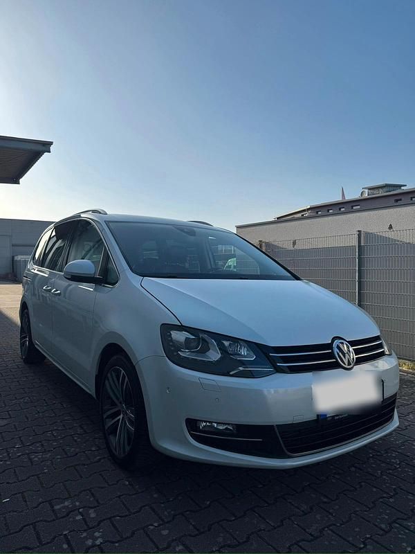 Second-hand VW Sharan 2016 Alb Monovolum
