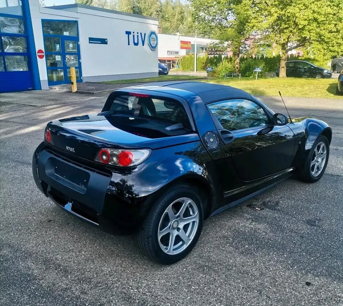 Gebraucht Smart Roadster 61 PS (44 kW) 2003 Schwarz Cabrio