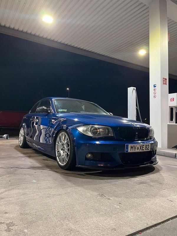 Blau Gebraucht 2007 BMW 123 Coupé Coupé | 7.500 € (Etwas zu teuer) - Bild 1/4