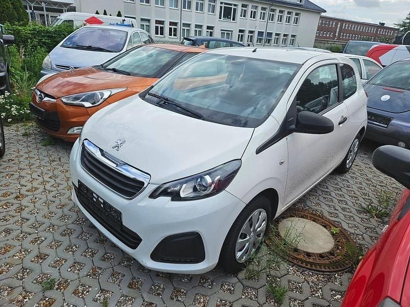 Weiß Gebraucht 2016 Peugeot 108 Access Kleinwagen | 4.999 € (Fairer Preis) - Bild 1/4