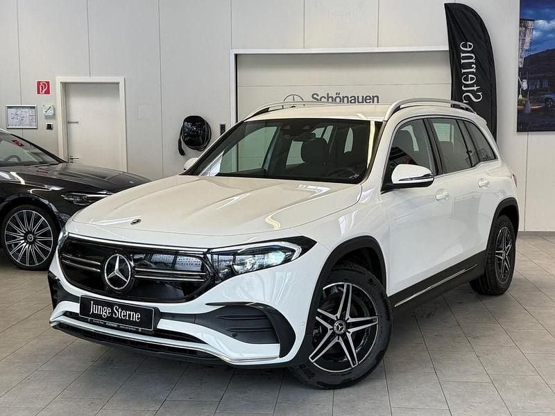Unilack polarweiß Gebraucht 2023 Mercedes EQB250 AMG SUV | 29.950 € (Guter Preis) - Bild 1/4