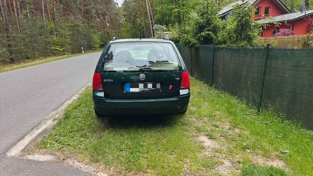 Gebraucht VW Bora Highline 150 PS (110 kW) 1999 Grün Kombi