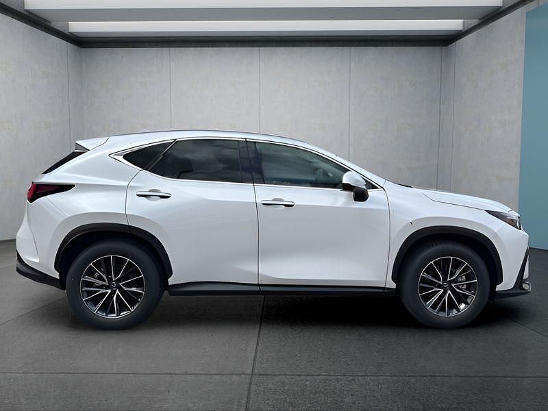 Neu Lexus NX350h Executive Line 243 PS (178 kW) 2025 Weiß SUV