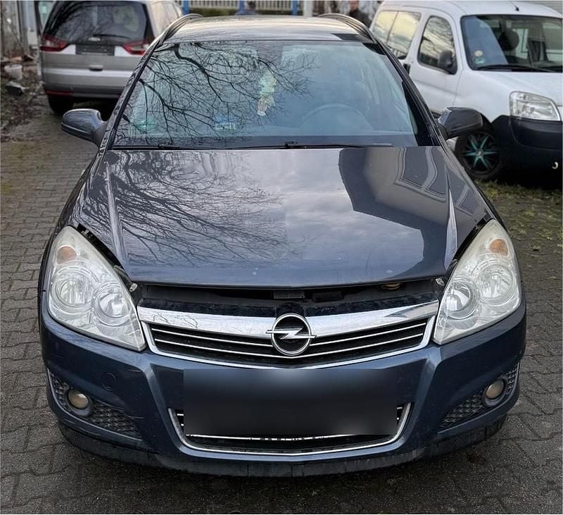 Grau Gebraucht 2009 Opel Astra Kombi | 600 € (Superpreis) - Bild 1/4