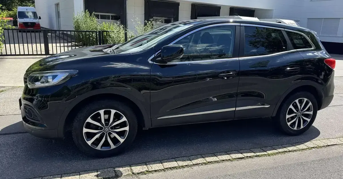 Gebraucht Renault Kadjar Business 140 PS (102 kW) 2021 Schwarz SUV