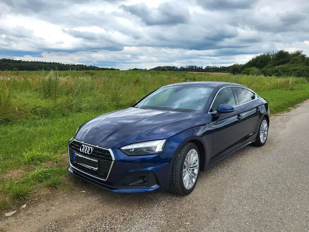 Gebraucht Audi A5 Sportback 204 PS (150 kW) 2023 Blau Kleinwagen