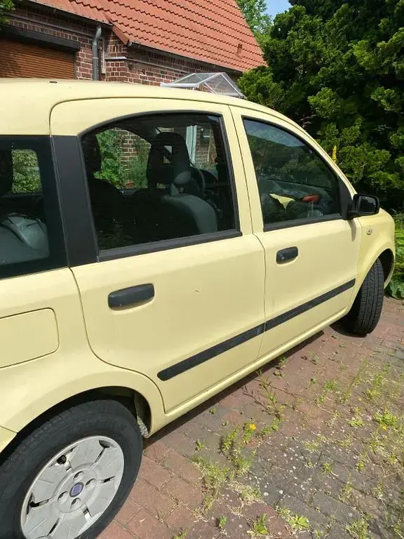 Gebraucht Fiat Panda 54 PS (39 kW) 2009 Gelb Kleinwagen