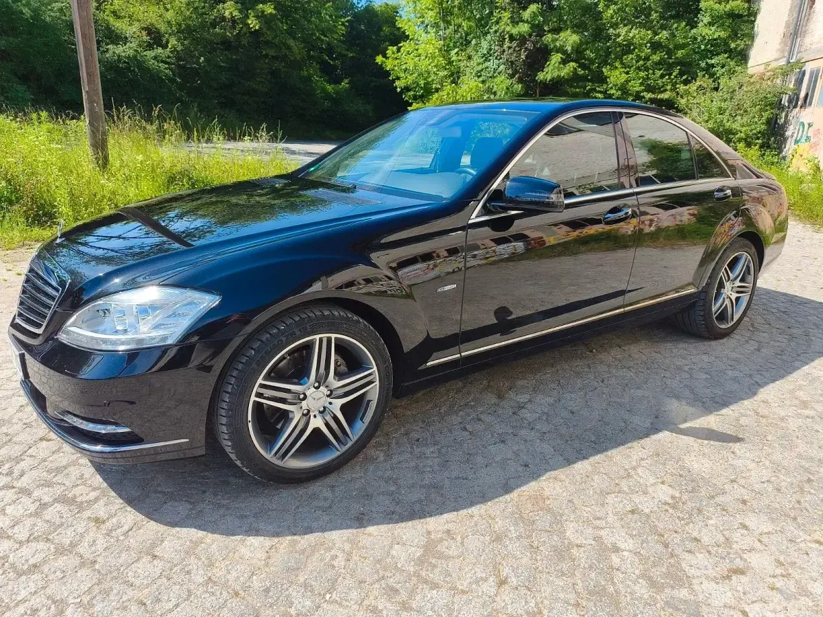 Gebraucht Mercedes S350 306 PS (225 kW) 2012 Schwarz Limousine