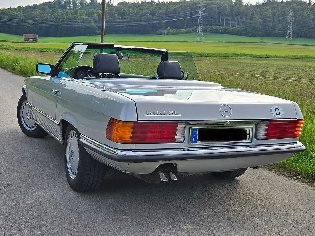 Gebraucht Mercedes SL500 231 PS (169 kW) 1985 Silber Cabrio