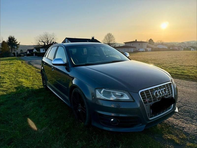 Gebraucht Audi S3 Sport 265 PS (194 kW) 2009 Grau Kleinwagen