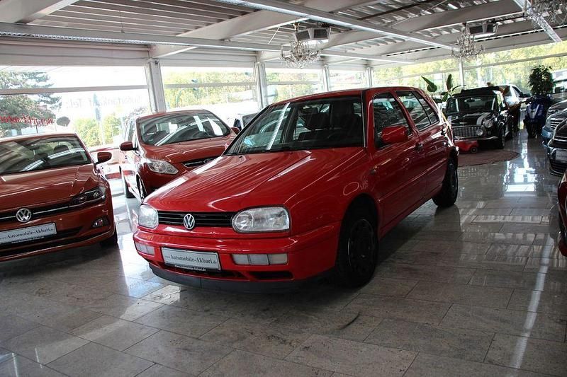 Gebraucht VW Golf III 75 PS (55 kW) 1997 Rot Limousine