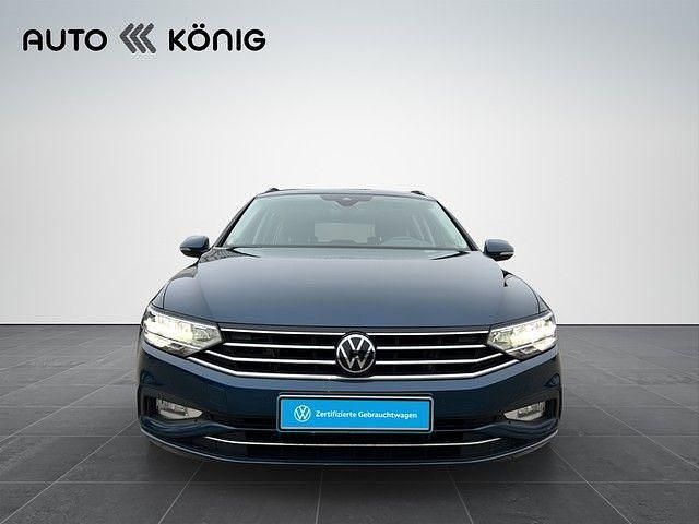 Gebraucht VW Passat Business 150 PS (110 kW) 2022 Blau Kombi