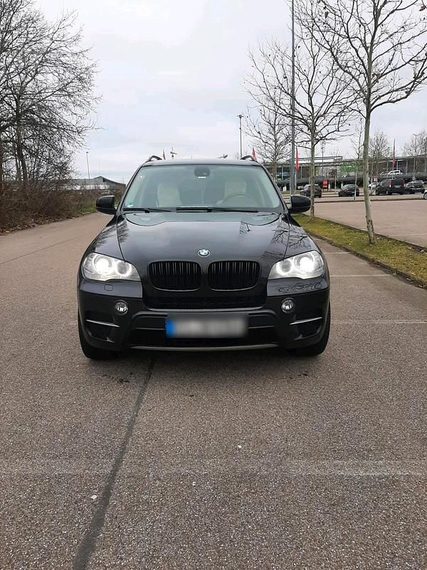 Schwarz Gebraucht 2011 BMW X5 SUV | 13.499 € (Guter Preis) - Bild 1/4