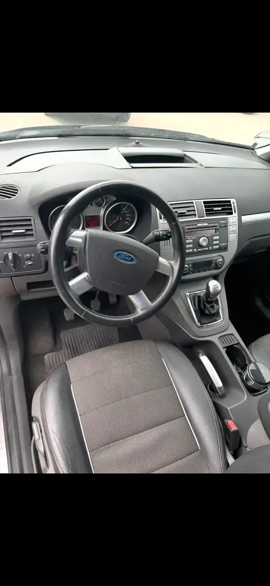 Gebraucht Ford C-MAX 125 PS (91 kW) 2010 Schwarz Van / Kleinbus