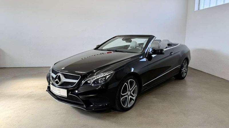 Gebraucht Mercedes E200 Sport 184 PS (135 kW) 2015 Schwarz Cabrio