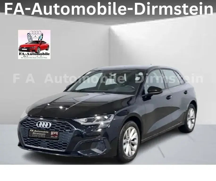 Gebraucht Audi A3 Sport 150 PS (110 kW) 2023 Schwarz Limousine