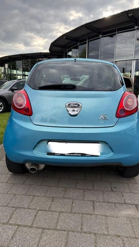 Blau Gebraucht 2012 Ford Ka Kleinwagen | 2.000 € - Bild 1/4
