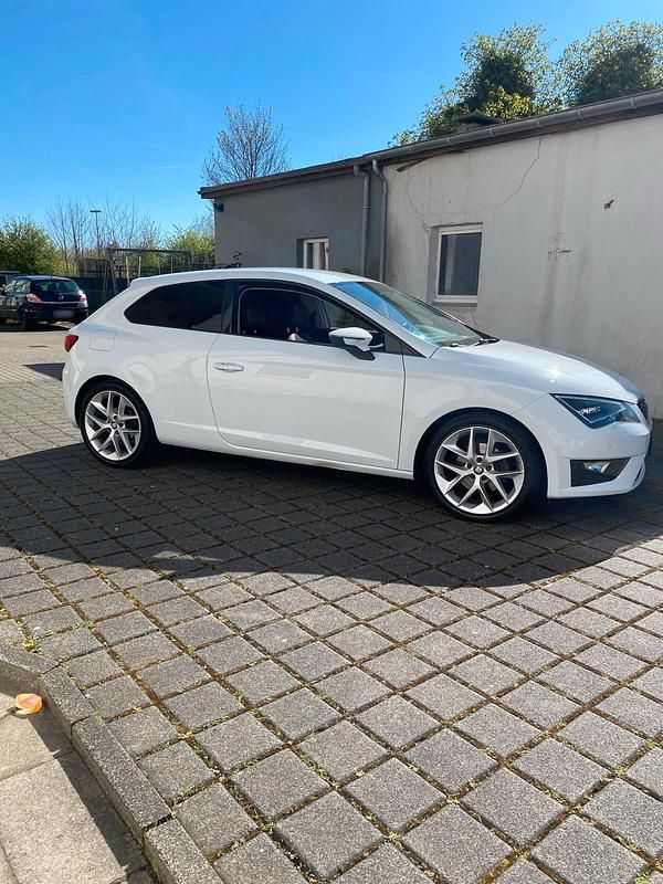 Gebraucht Seat Leon FR 150 PS (110 kW) 2015 Weiß Kleinwagen