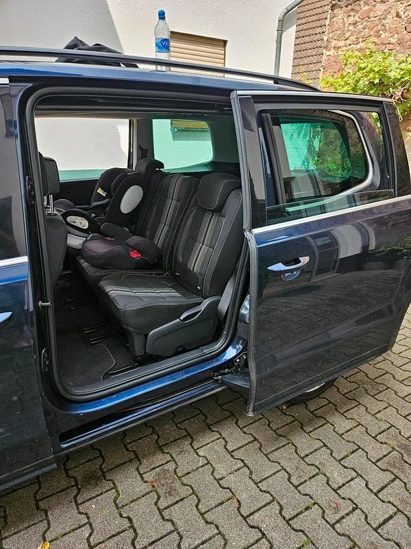 Gebraucht VW Sharan 170 PS (125 kW) 2012 Blau Van / Kleinbus