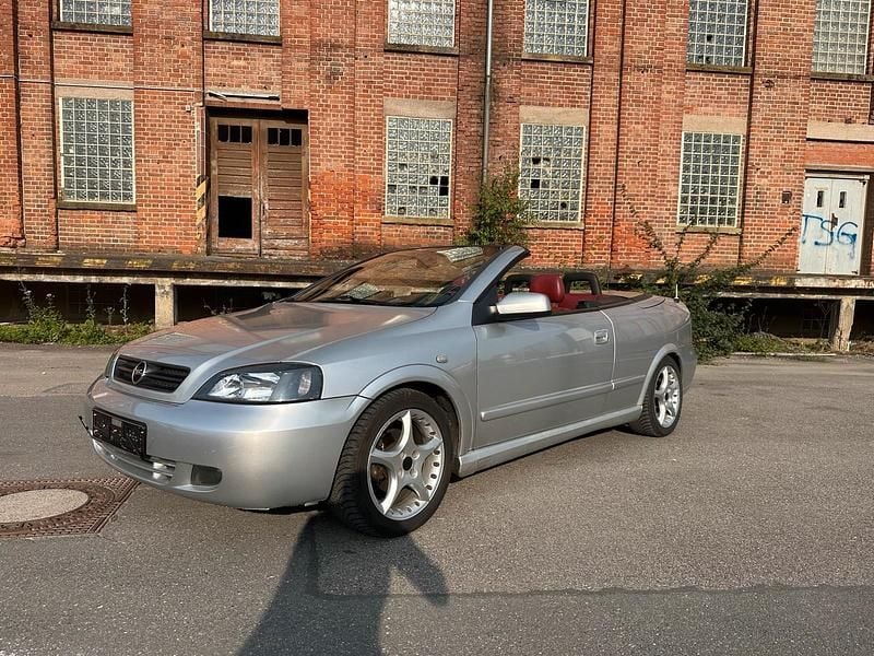 Silber Gebraucht 2001 Opel Astra Cabriolet Cabrio | 1.750 € (Fairer Preis) - Bild 1/4