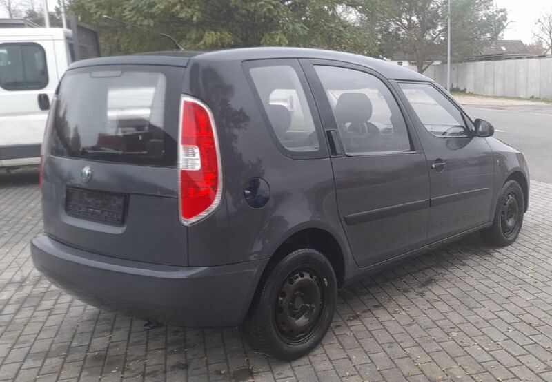 Gebraucht Skoda Roomster Plus Edition 90 PS (66 kW) 2011 Blau Van / Kleinbus