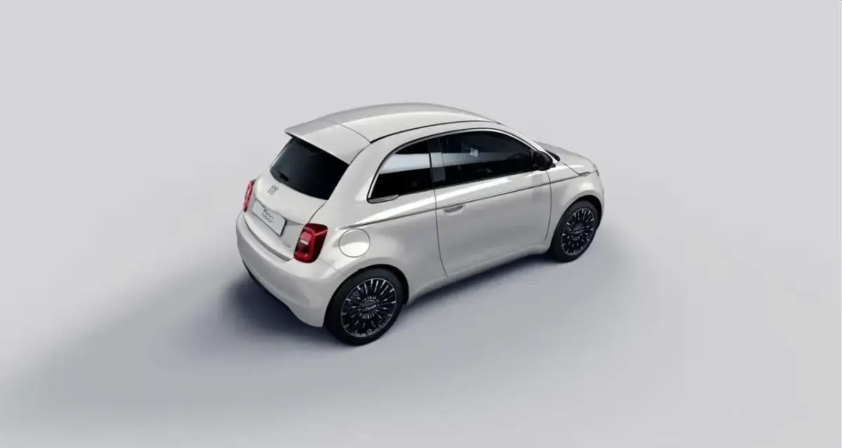 Neu Fiat 500e La Prima 86 kW (118 PS) 2026 Weiß Kleinwagen