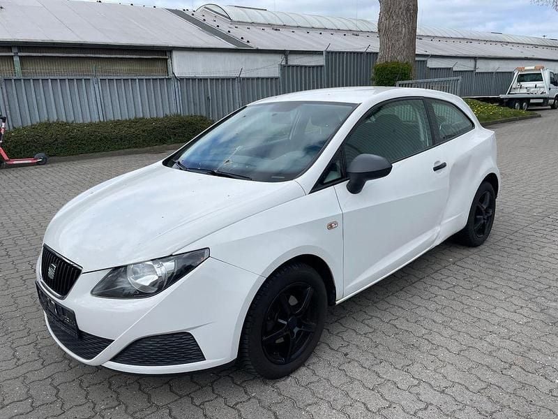 Usata Seat Ibiza SC Reference 69 CV (50 kW) 2009 Bianco Utilitaria