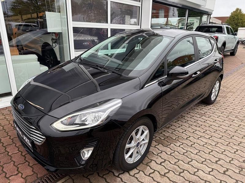 Schwarz Gebraucht 2020 Ford Fiesta Titanium Kleinwagen | 14.390 € (Etwas zu teuer) - Bild 1/3
