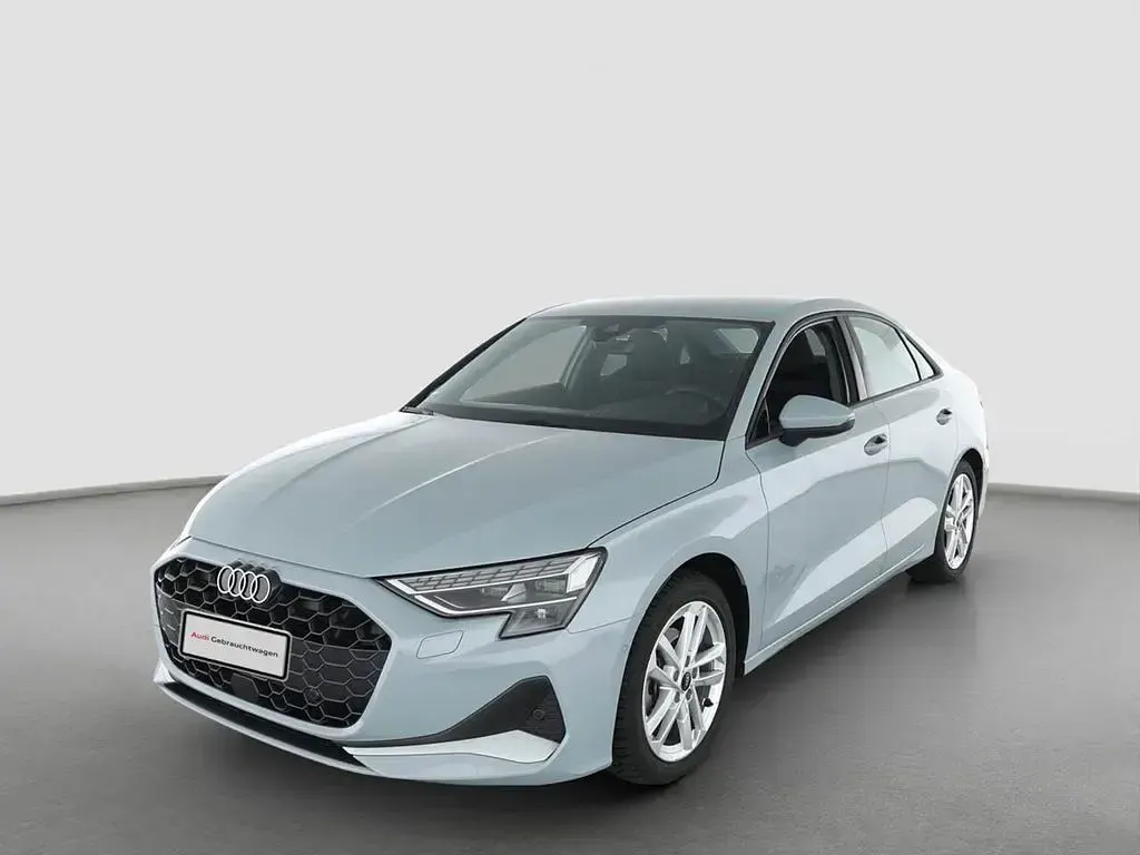 Gebraucht Audi A3 Advanced Plus 150 PS (110 kW) 2025 Grau Limousine