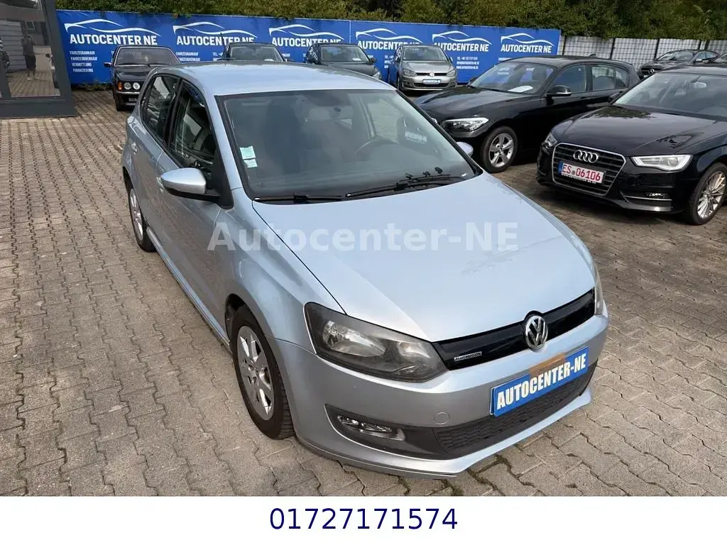 Gebraucht VW Polo Trendline 75 PS (55 kW) 2012 Silber Kleinwagen