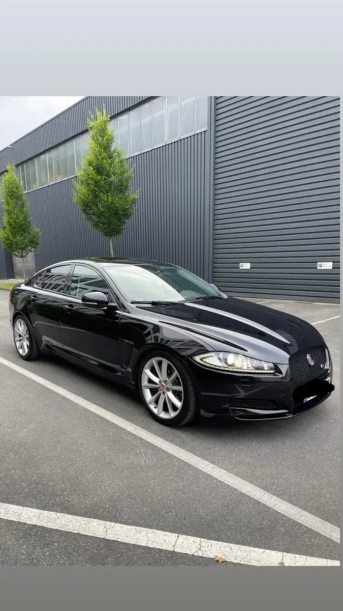 Gebraucht Jaguar XF S 275 PS (202 kW) 2014 Schwarz Limousine