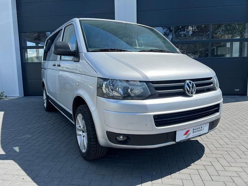 Gebraucht VW Transporter 140 PS (102 kW) 2010 Silber Van
