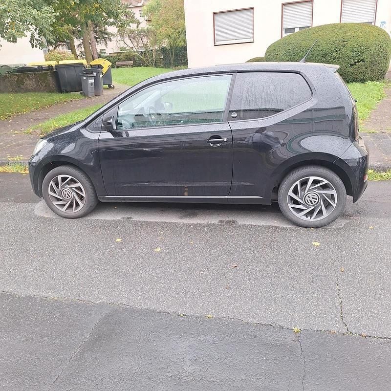 Schwarz Gebraucht 2018 VW up! Sound Kleinwagen | 8.950 € (Fairer Preis) - Bild 1/4