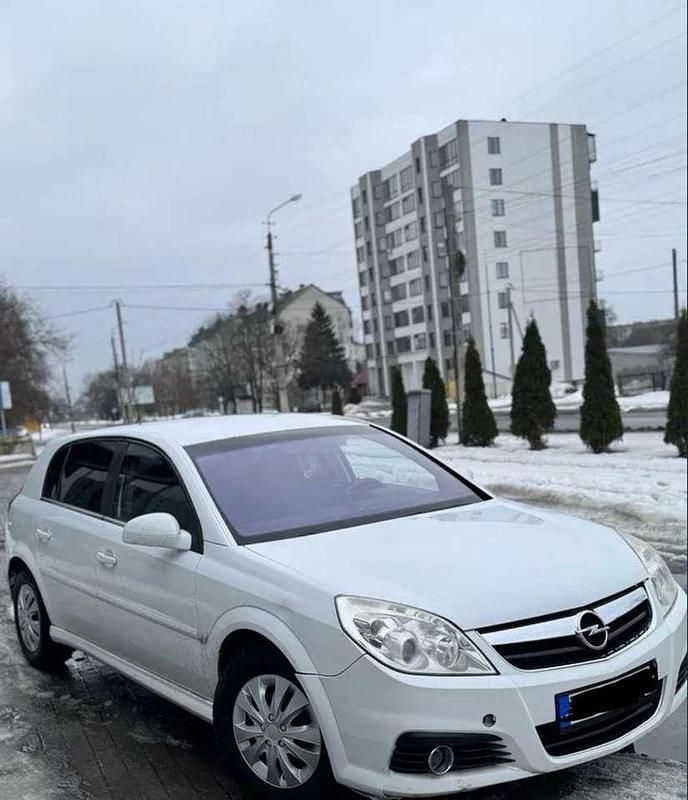 Gebraucht Opel Signum Cosmo 150 PS (110 kW) 2007 Kleinwagen