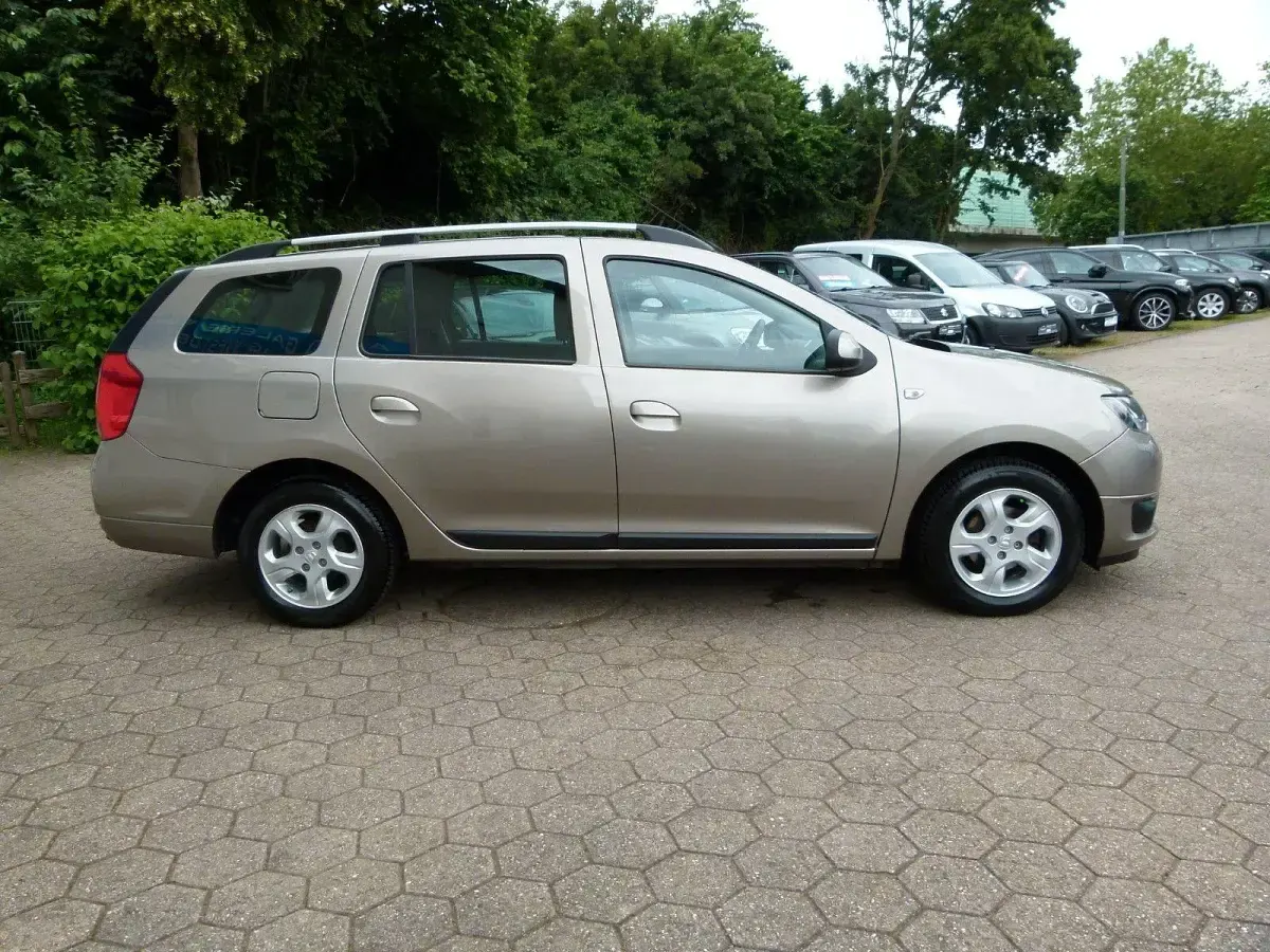 Gebraucht Dacia Logan MCV Lauréate 90 PS (66 kW) 2014 Braun Kombi