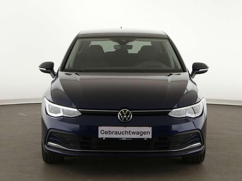Brugt VW Golf VIII Active 150 HK (110 kW) 2022 Blå Sedan